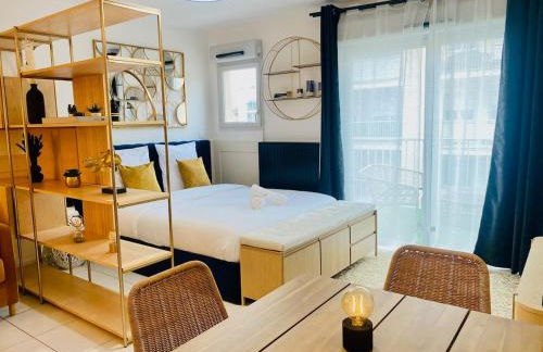 'L'Élégant' Studio Centre, Parking privé, Clim, Terrasse - Foto 4