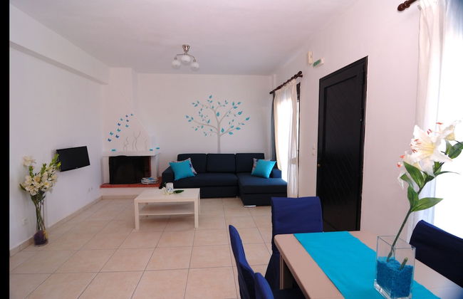 Petra Mare Villas - Photo 5