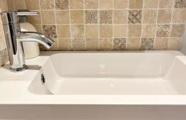 Studio centre historique RDC - WIFI - Foto 11