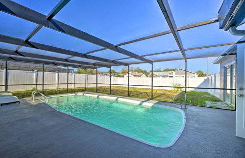 Port Richey Getaway with Lanai, Pool and Grill! - Foto 28