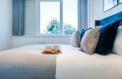 Central Gravesend 1BR, Kitchen, Wi-Fi, Sleeps 2, Parking - Foto 46