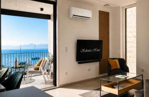 SalvatoreHomes - Luxurious Dreamview Waterfront Apartment in Torri del Benaco with Pool - Casa Azura - a 5 Star Luxury Collection at Lake Garda - Foto 10