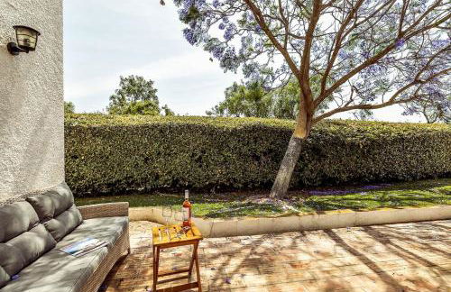 Lovely Very Private Villa with Beautiful Gardens - Foto 40