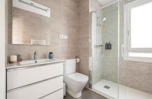 Acogedor Apartamento Centro , Cerca de Plaza España y Barcelona - Photo 11