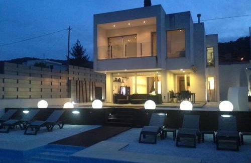 Exclusiva Villa de Lujo con piscina - Foto 14