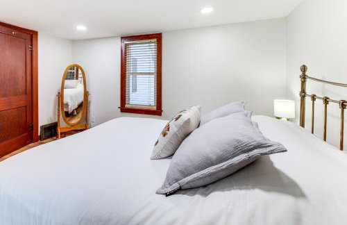 Secluded Crown Point Haven Near Golfing and Parks! - Foto 13