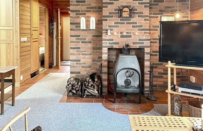 4 Person Holiday Home in Holmsjo - Photo 9