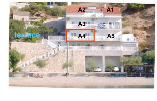 Apartments and Rooms Špiro - Photo 62