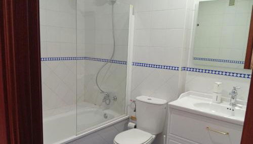 Apartamento Deluxe 2 Room Piscina Parking LuxSevilla Bormujos - Foto 2, Shower