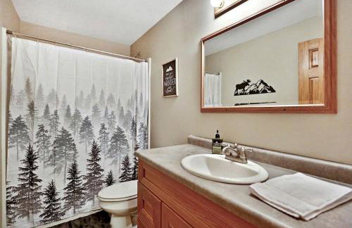 Lakefront Cottage Fully Equipped with Excellent Location in Saint Croix Falls, Wisconsin - Foto 19