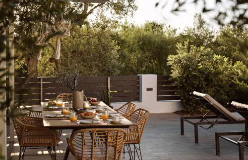 Solis Ortus Villa, a Sublime Sanctuary with Pool, By ThinkVilla - Foto 8