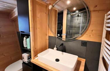 Chalet l'Epicéa T3 en forêt avec Terrasse & Jardin à 5 min à pied des pistes P2 et commerces - Foto 9