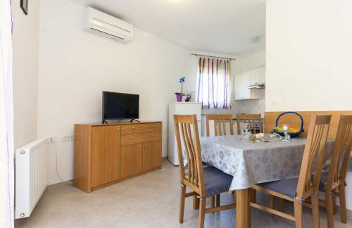 Apartment Andrea-1 by Interhome - Foto 5