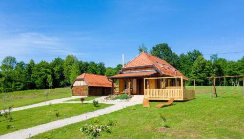 Chalet Markoci With Hot Tub - Happy Rentals - Foto 2