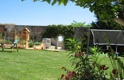 Limerac Child Friendly Farmhouse - Foto 17