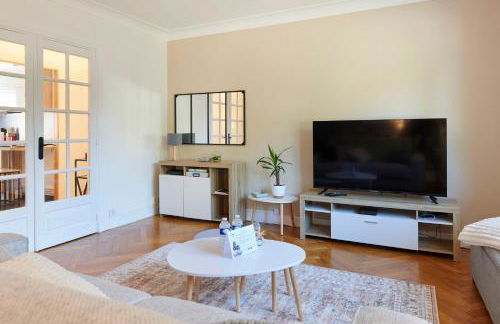 Les Capucines - Appt proche Talensac avec parking - Foto 19