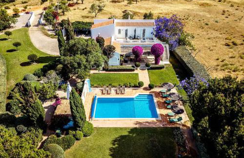 Lovely Very Private Villa with Beautiful Gardens - Foto 1