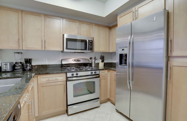 Nice 2BR Condo at Pentagon City - Photo 22
