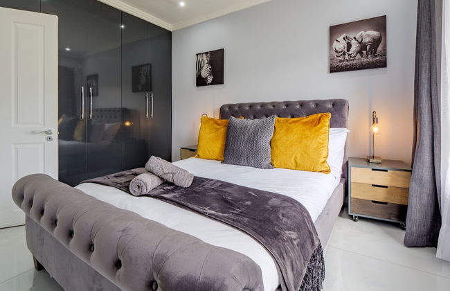 Gemmell Place by HostAgents - Photo 12