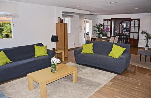 5 Bedroom Stunning Home In Lluchmajor - Foto 23