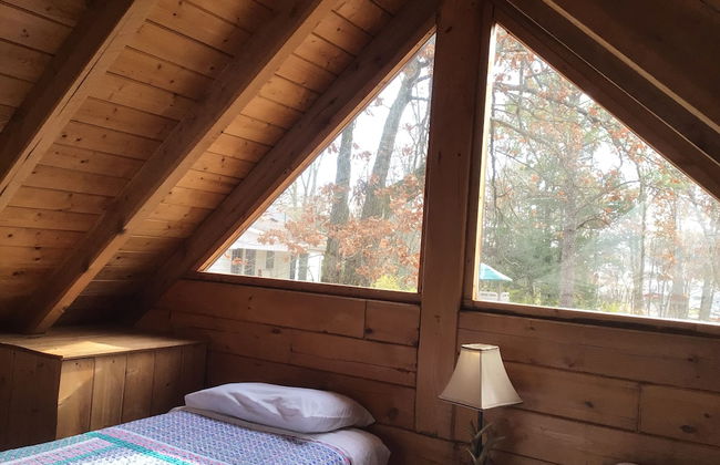 Kozy Haven Log Cabin Rentals - Foto 2