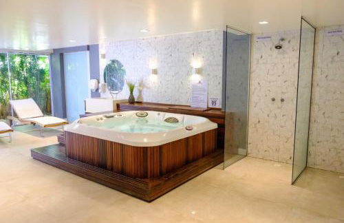 Essence Life Residence com Vista Mar, apartamento completo com 2 quartos em Condomínio Clube a 100 metros da Praia do Campeche, Florianópolis - Photo 58