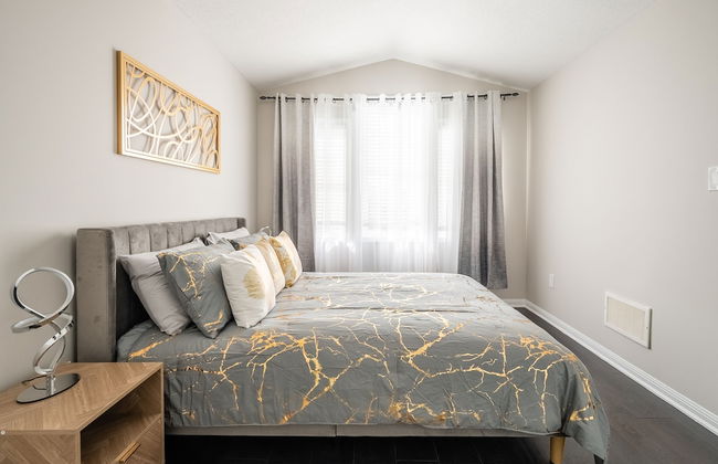 GLOBALSTAY Modern 3 BD House in Brampton - Photo 11