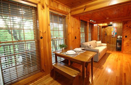 Haus in the Heart of Helen - Vacation Suites - Foto 22