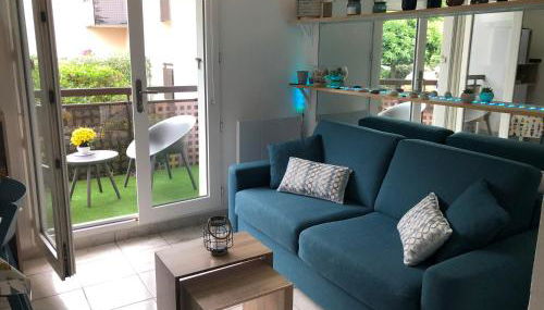 Accès direct à la PLAGE de Mr HULOT Saint Marc sur Mer près de La Baule - Parking privé - Foto 2