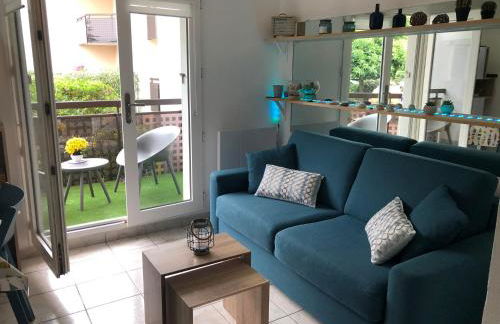 Accès direct à la PLAGE de Mr HULOT Saint Marc sur Mer près de La Baule - Parking privé - Foto 2