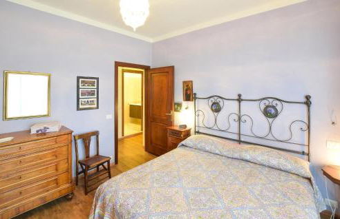 Cozy Home In Pozzol Groppo With Wifi - Foto 36