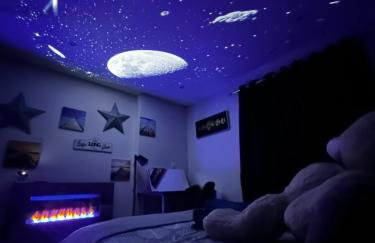 Beach Side APT with Home Cinema - Photo 27