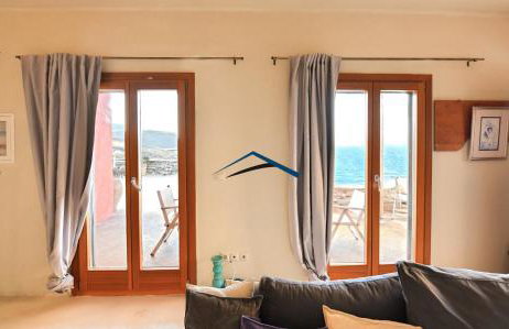 The Charming Waterfront Retreat, with a swimming pool & direct access to the sea, ideal for large families, or a group of friends - Foto 46