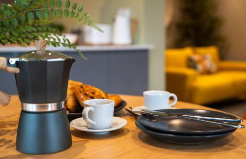 Commandery Vaults - Luxury Apartment in City Centre with SKY TV - Foto 50