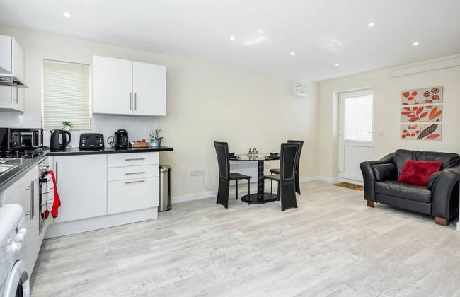 Cosy 2BR Maisonette Near Hospital & Stations - Foto 10