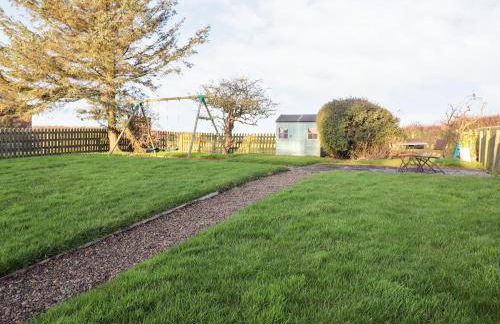 Garden Cottage - Photo 27