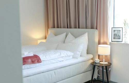 Lumen Homes - Design-Apartment nahe Audi und Altstadt, 3 Zimmer, über 100 m2, Balkon - Photo 39