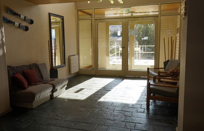 Cirrus Apart - Photo 15