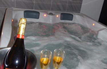 Nuit romantique avec Jacuzzi SPA privatif proche TOULOUSE - Foto 7