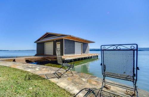 Dock and Panoramic Views Guntersville Lake Retreat! - Foto 28