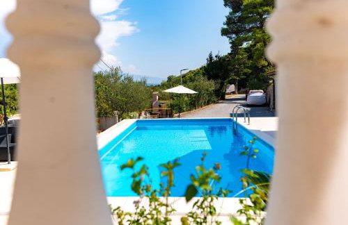 Apartments Lores - Photo 5