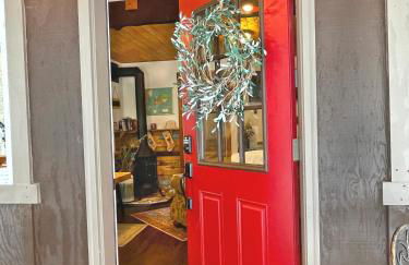 Kataluma Inn, Sandpoint, Idaho - Entire Cozy Cabin, Pet Friendly - Photo 28