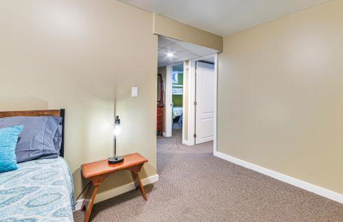 Walk to Lake Huron Beaches Home with Fire Pit! - Foto 25