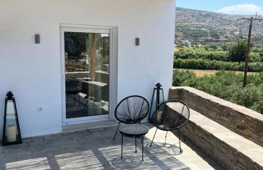 Ninemia Naxos Suites - Photo 37