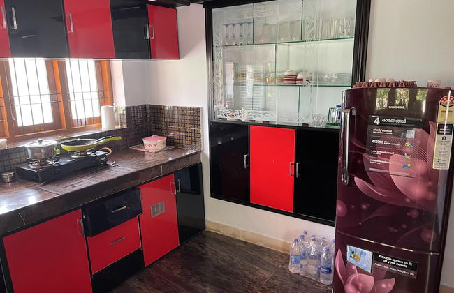 Captivating 7-bed Villa in Kottapuram - Foto 1