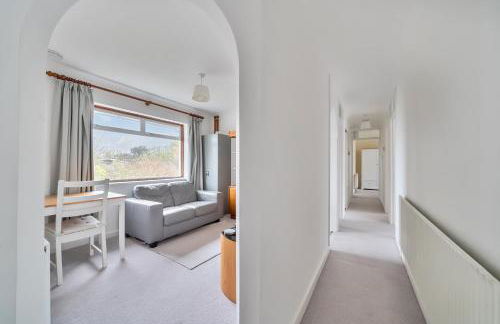 Sleeps 9- KingBeds- FamilyFriendly- ContactlessCI - Foto 8