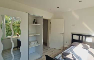 große Wohnung mit zwei Schlafzimmern und Terrasse in Bonn - Foto 4