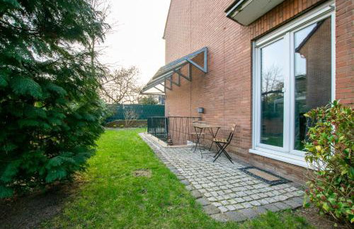 Tolstov Apartments - 1 , 3 and 4 Room Apartments - 20 min Messe DUS & Airport DUS - Foto 28