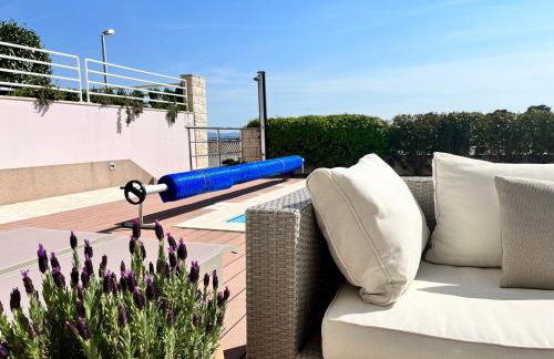 BLUE apartment with shared pool - Foto 3