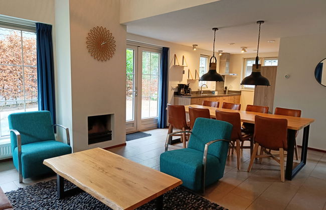 4 bedroom House in Beekbergen with swimming pool and garden - Photo 1